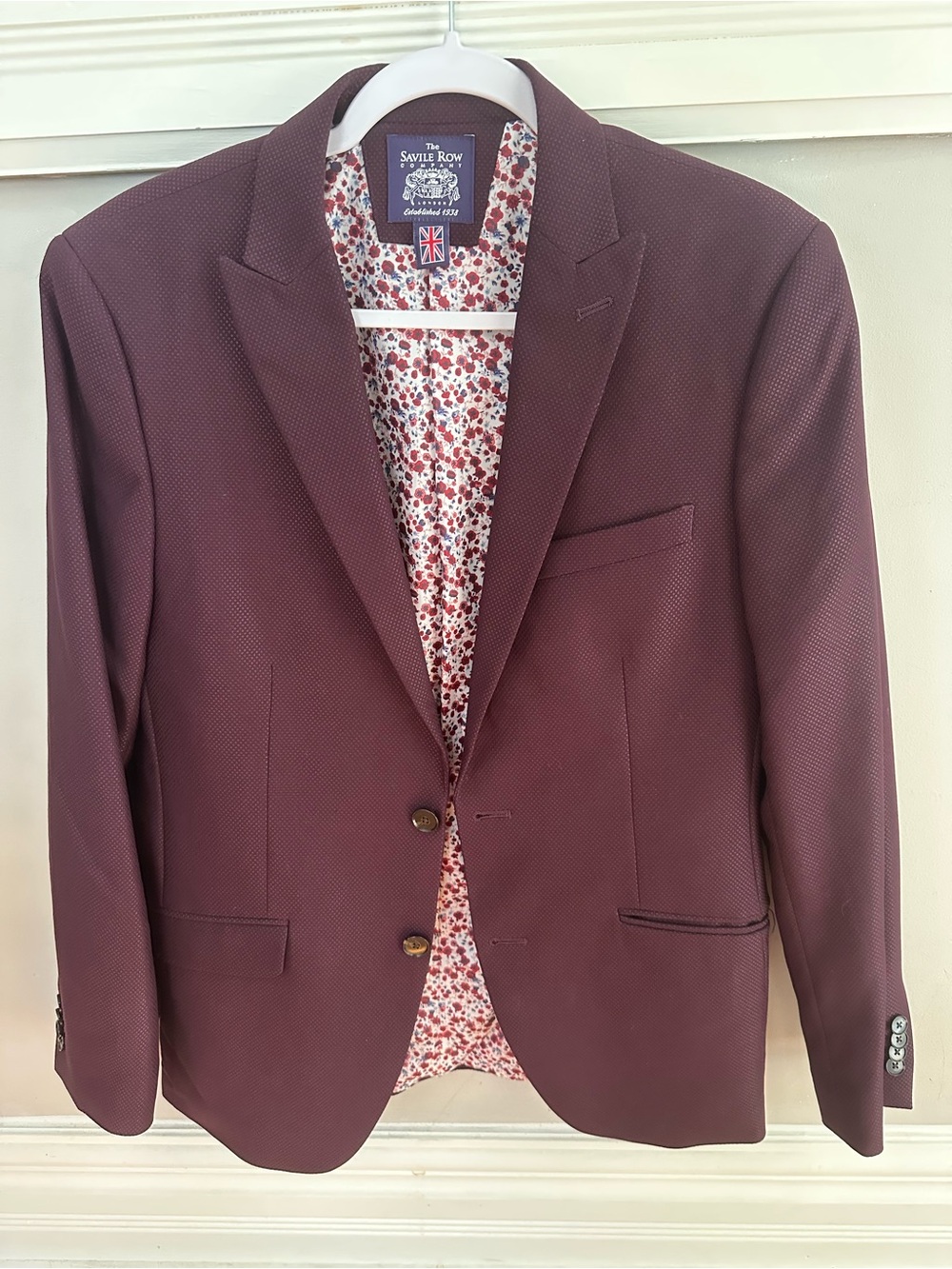 Savile Row Burgundy Textured Sport Coat - Modern Tailored Fit